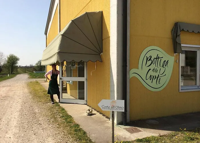 Çiftlik konaklama Corte All'olmo